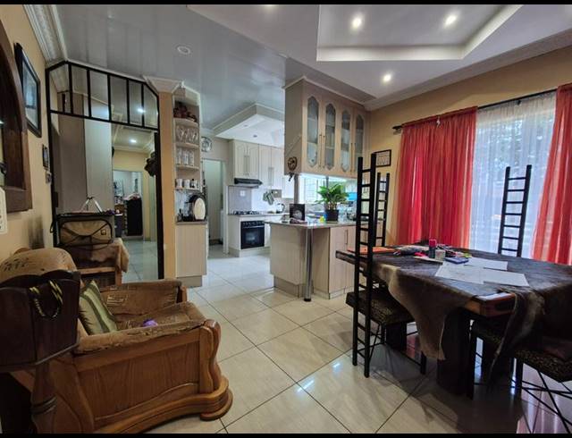 3 BEDROOM HOUSE FOR SALE IN WALDRIFT